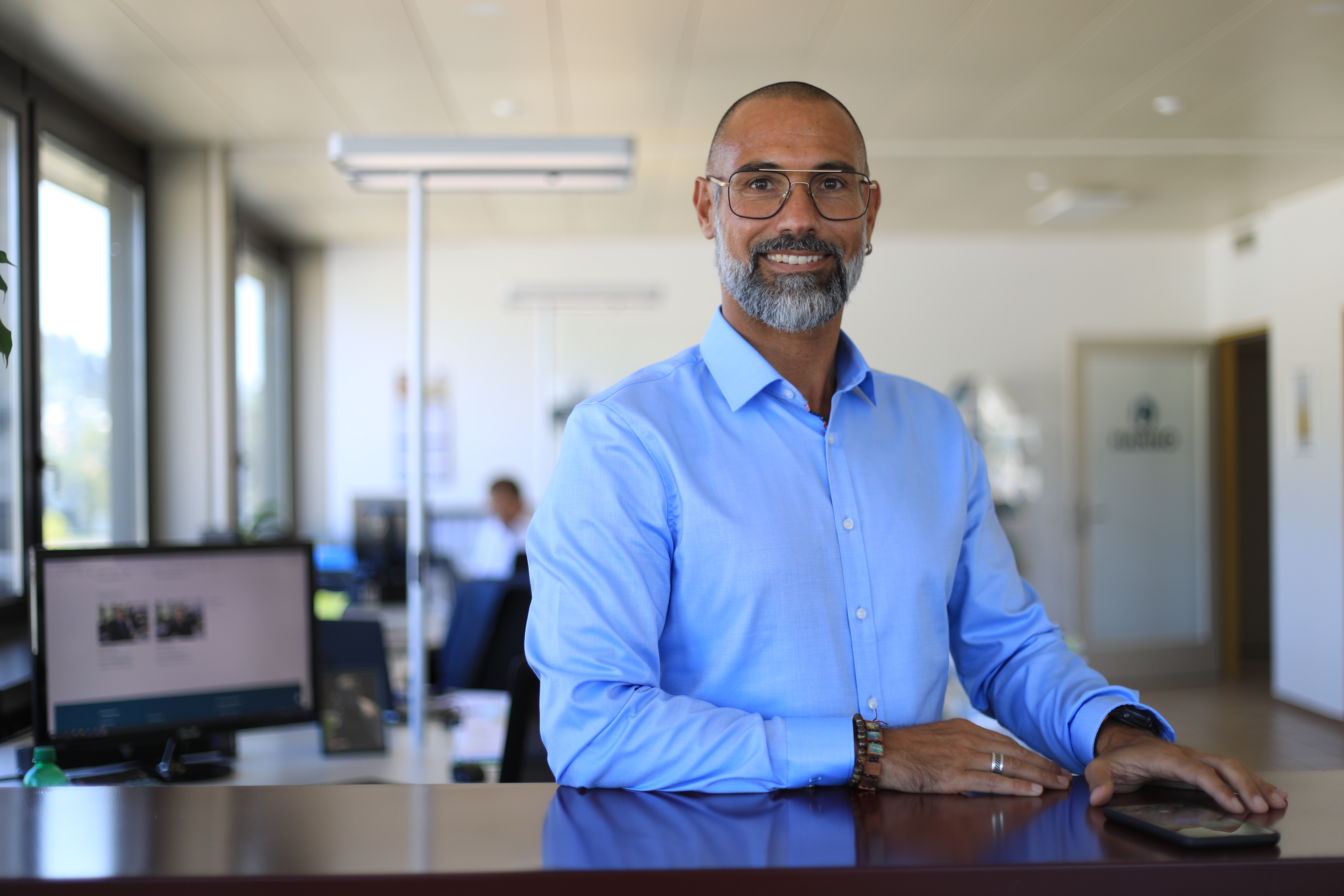 Ost-Schweiz Sandro Dichiera Fachberater Ost-Schweiz Telefon +41 (0)61 973 86 02 Mobil +41 (0)79 441 44 50 sandro.dichiera@hanno.ch